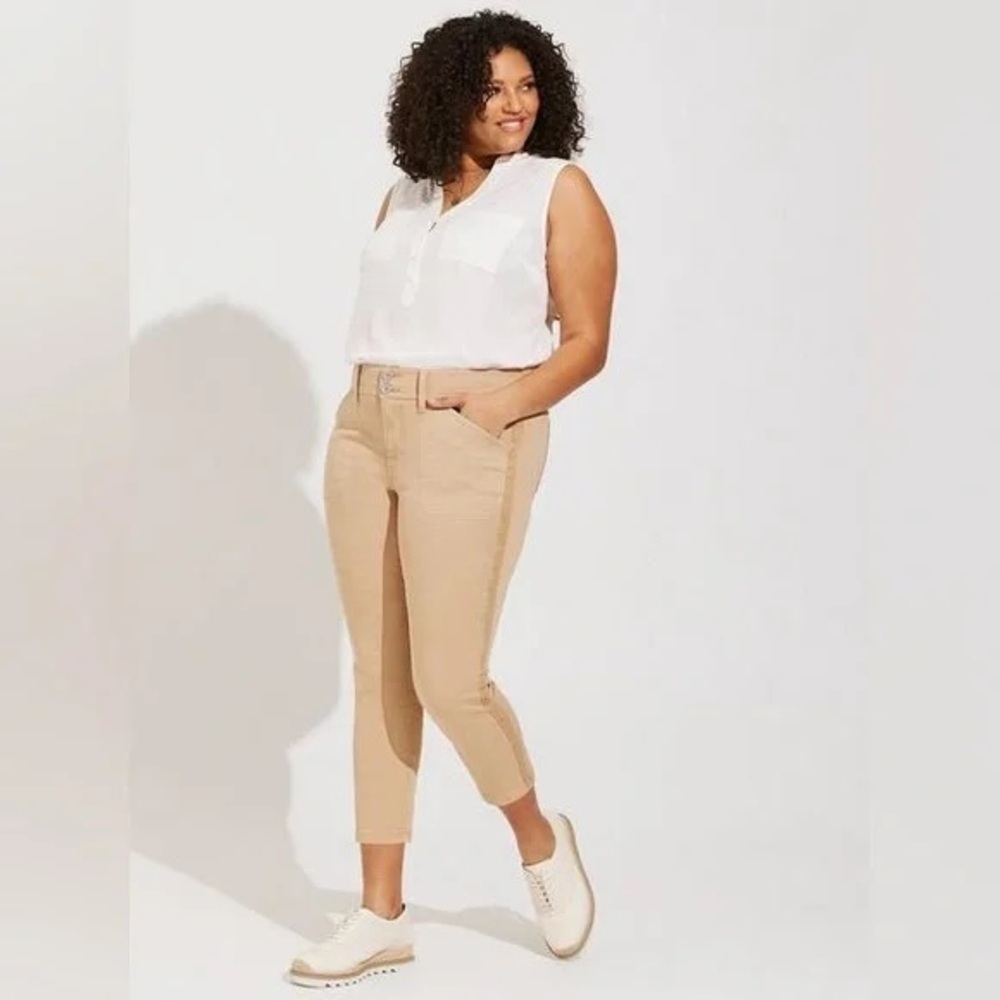 Torrid | Crop Aviator Skinny Stretch Twill Mid-Rise Pant Summer Khaki Various